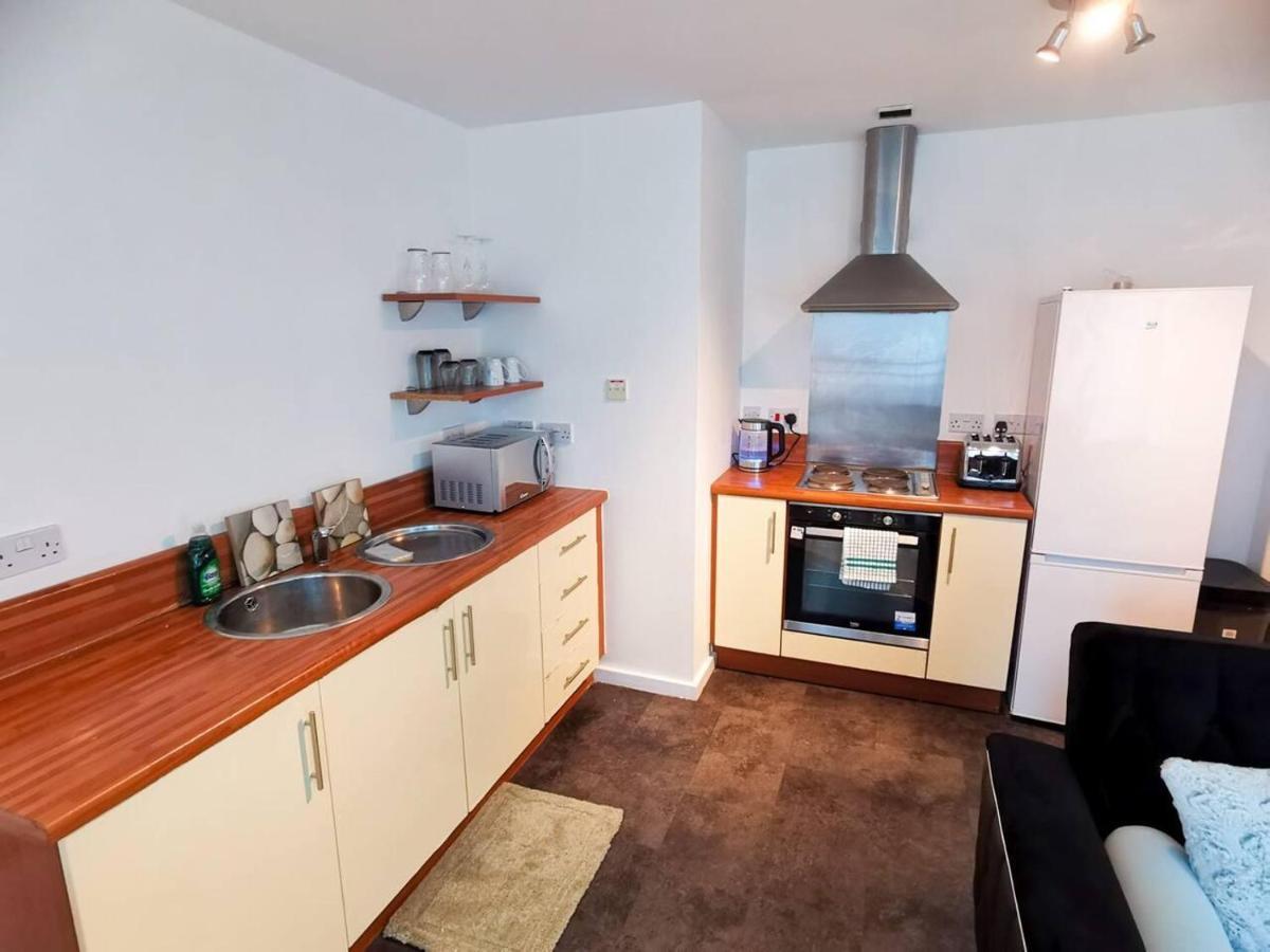 2-Bed Apartment Near City Centre Manchester Exterior foto